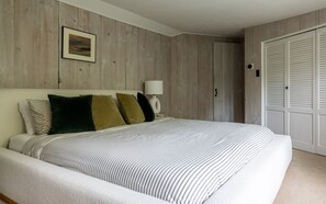 4 bedrooms, free WiFi - Forest Mountain Escape: Beautiful Mountaintop Escape In Mendon, Vt. 20 Min To Killington/14 To Pico. 4 Bedroom Home (Rutland)