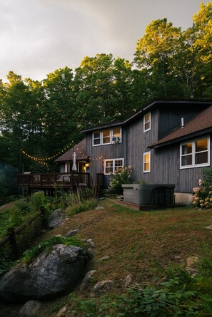 Huis, 4 slaapkamers | Exterieur