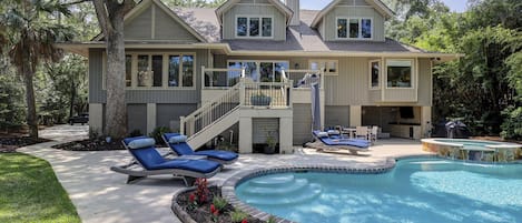 Beheizter Pool