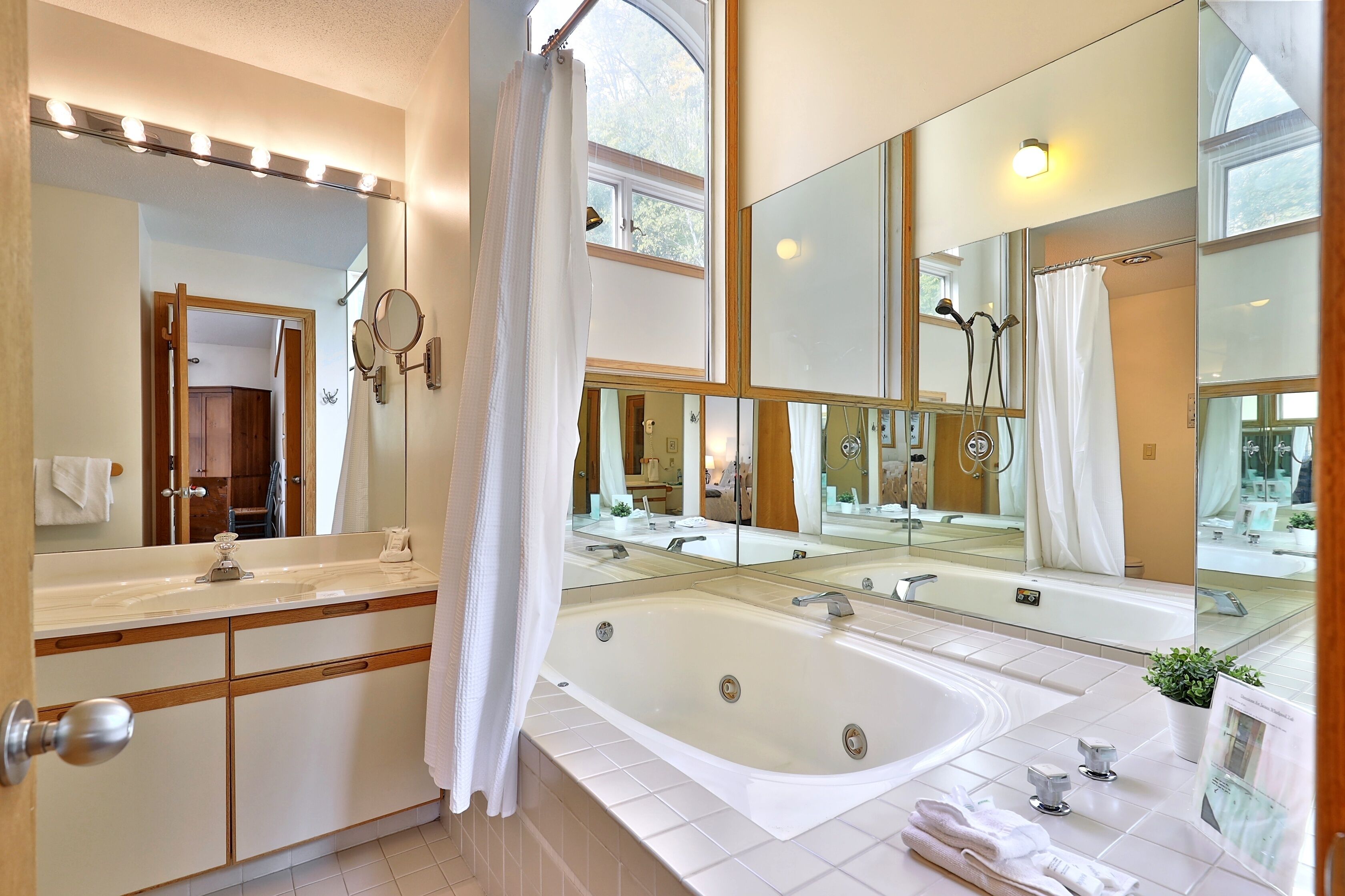 Condo, 2 Bedrooms | Bathroom | Towels