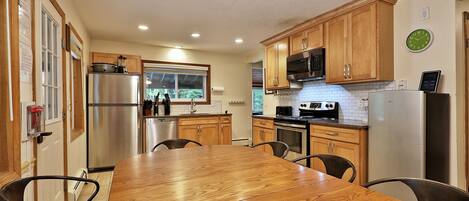 Maison, 6 chambres | Restauration