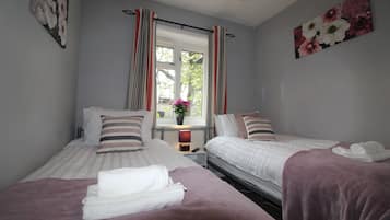 Rumah | 5 kamar tidur dan Wi-Fi gratis