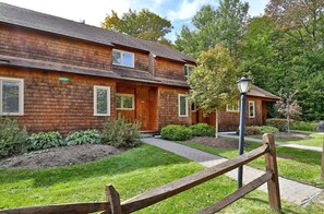 Exterior - Glazebrook by Killington Vacation Rentals (Killington)