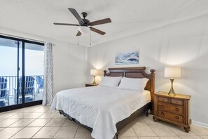 3 soverom, strykejern/-brett, wi-fi (inkludert) og sengetøy