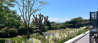 Charming house on the heights of St Jacques with sea view