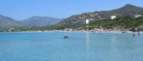 Playa en los alrededores