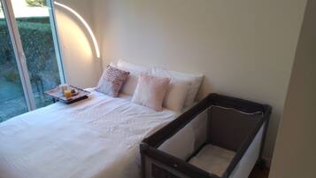 2 camere, ferro/asse da stiro, culla da viaggio, Wi-Fi gratuito