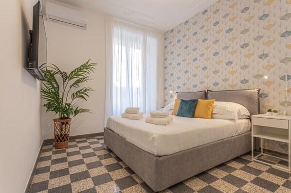 2 bedrooms, WiFi, bed sheets