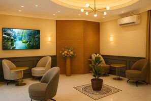 Reception - Istanbul Midpoint Hotel (Istanbul)