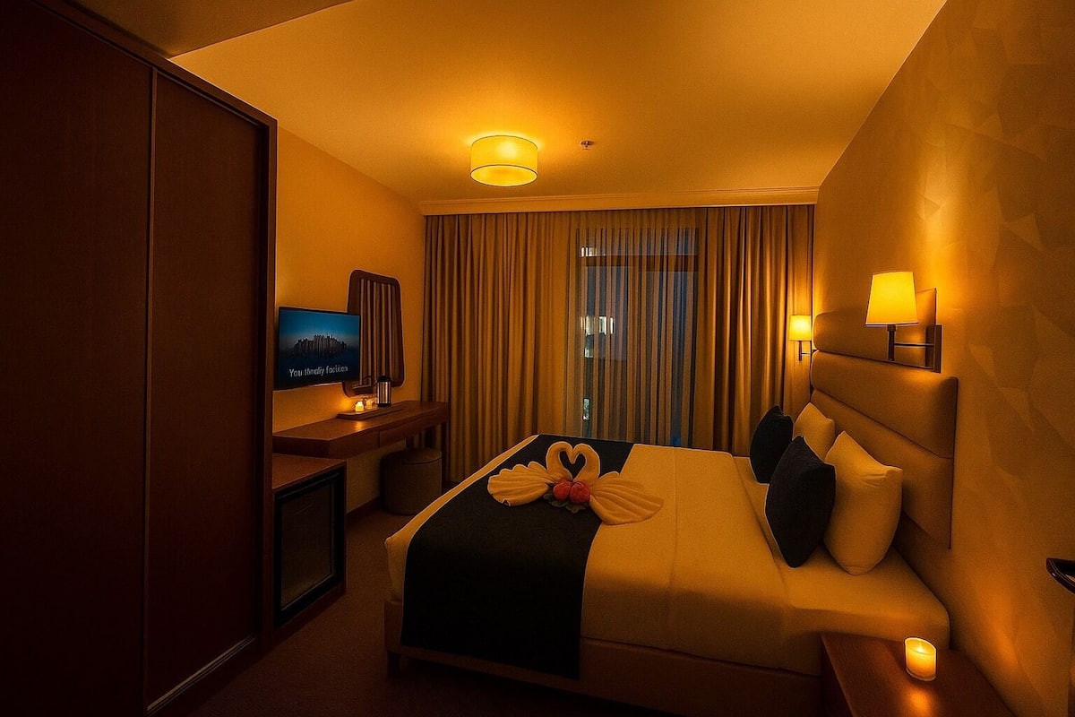 Seprai katun Mesir, seprai premium, minibar, dan meja kerja