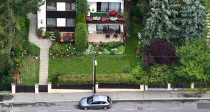 Apartment WIENERWALDruhige,verkehrsgünstige,Villen-Grünlage, haustierfreundlich