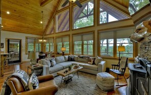 Smart TV, fireplace, computer monitors - Serene Nature Retreat | 360° Views | Patio | Hot Tub (Mineral Bluff)