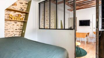 1 chambre, fer et planche Ă repasser, Wi-Fi, draps fournis