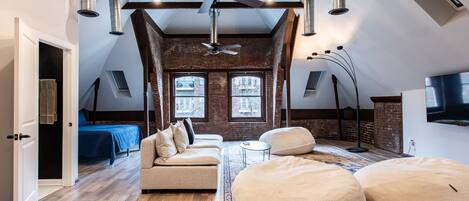 6 habitaciones y camas con efecto memoria