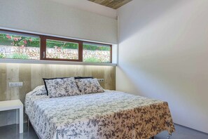 4 quartos, Wi-Fi, roupa de cama