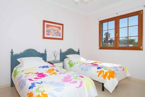 4 Schlafzimmer, WLAN, Bettwäsche