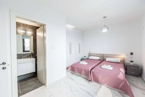 5 habitaciones, wifi y ropa de cama 