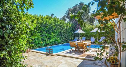 Villa Asli - Two Bedroom Villa, Sleeps 4