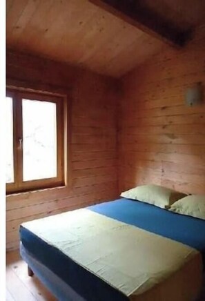 2 chambres, Wi-Fi gratuit, draps fournis