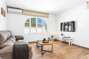 Smart TV - Villa Amanecer - Three Bedroom Villa, Sleeps 6 (Calp)