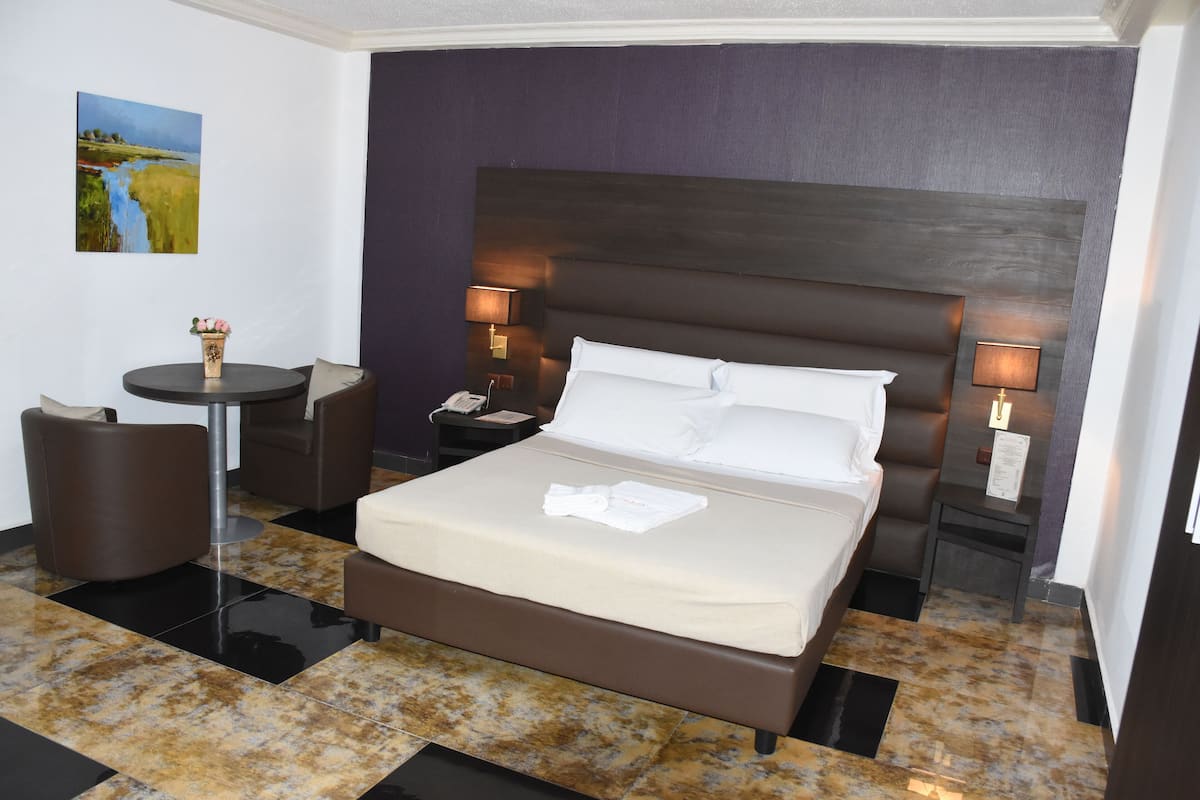 Pillow-top beds, in-room safe, individually decorated