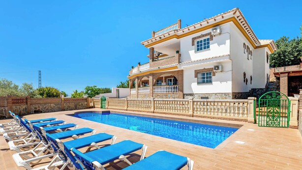 Pool - Villa Maria Isabel - Four Bedroom Villa, Sleeps 8 (Frigiliana)