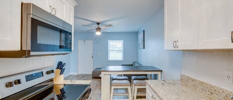 Microwave, oven, stovetop, coffee/tea maker