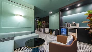 Lobby-Lounge
