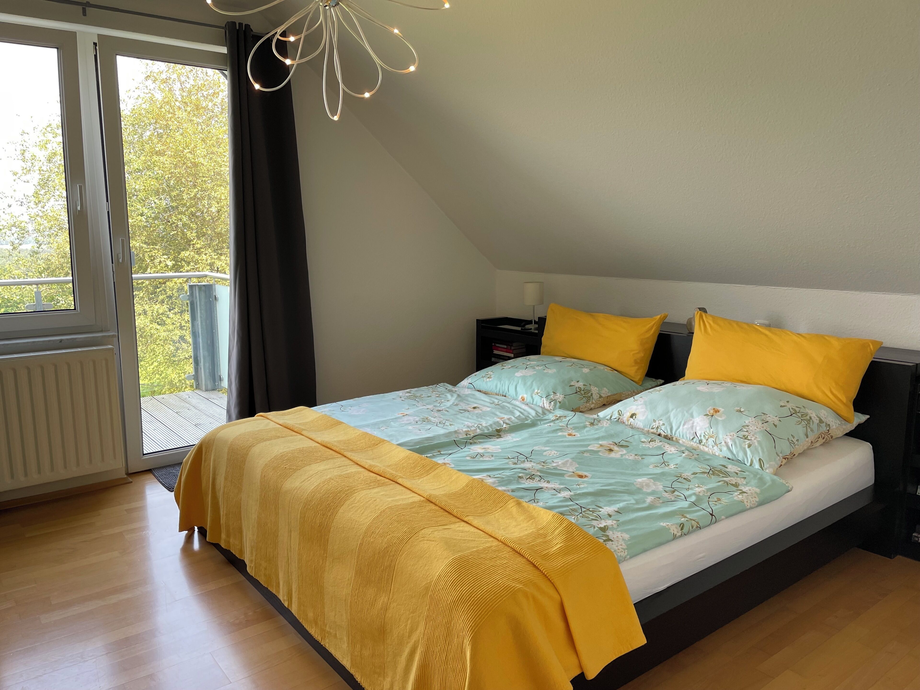 1 bedroom, iron/ironing board, travel cot, free WiFi