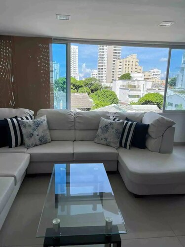 Modern and Comfy apartment