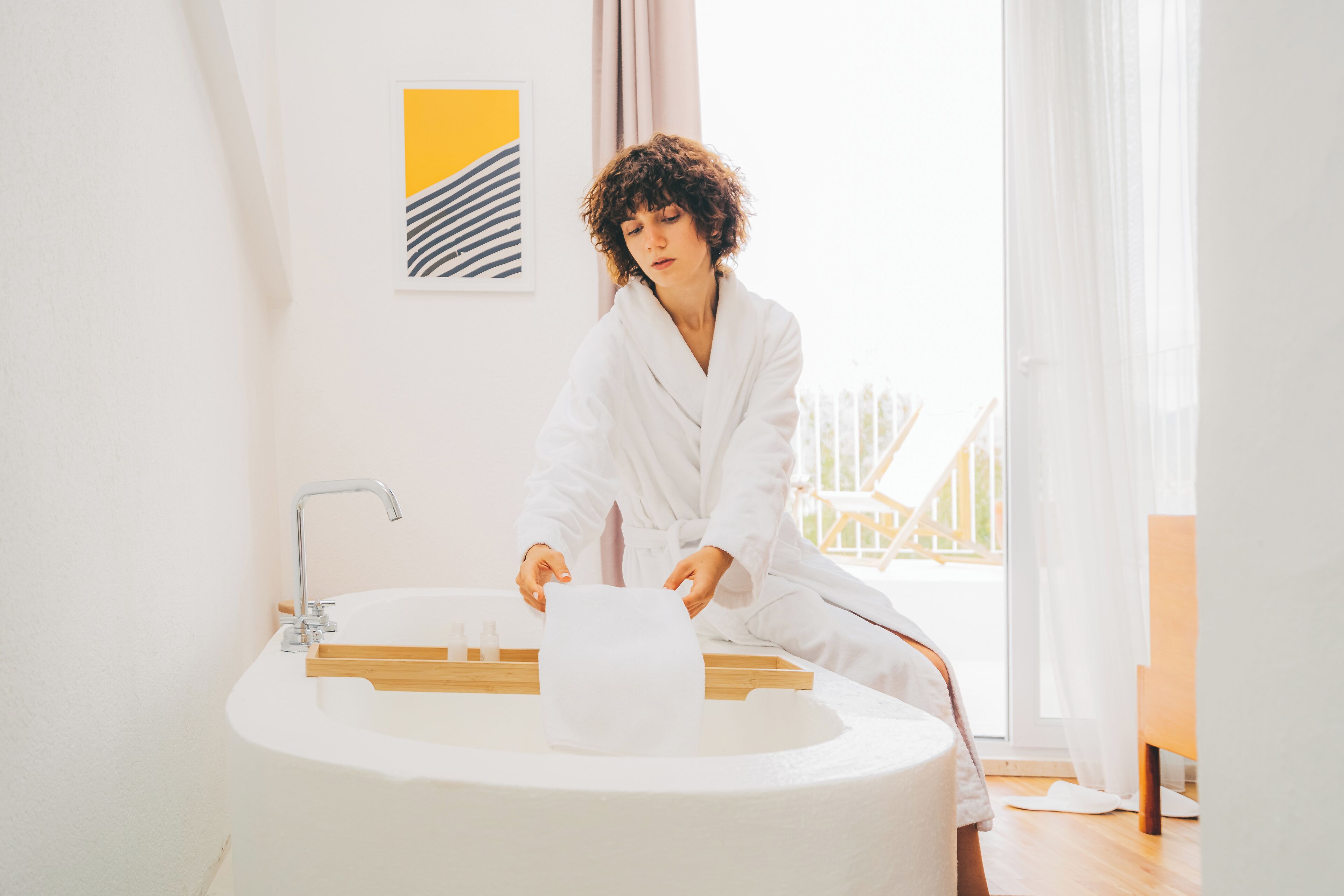 Luxury Double Room, 1 Bedroom, Bathtub, Sea View | Bathroom | Eco-friendly toiletries, hair dryer, slippers, towels