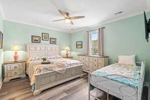 5 habitaciones, tabla de planchar con plancha y wifi gratis