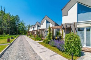 Exterior - Holiday Home in Niechorze near Baltic Beach (Niechorze)