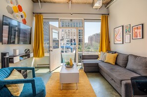 Smart TV, offices