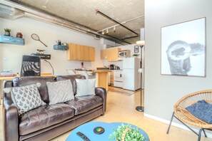 TV connectée, Netflix, services de streaming, espaces bureaux