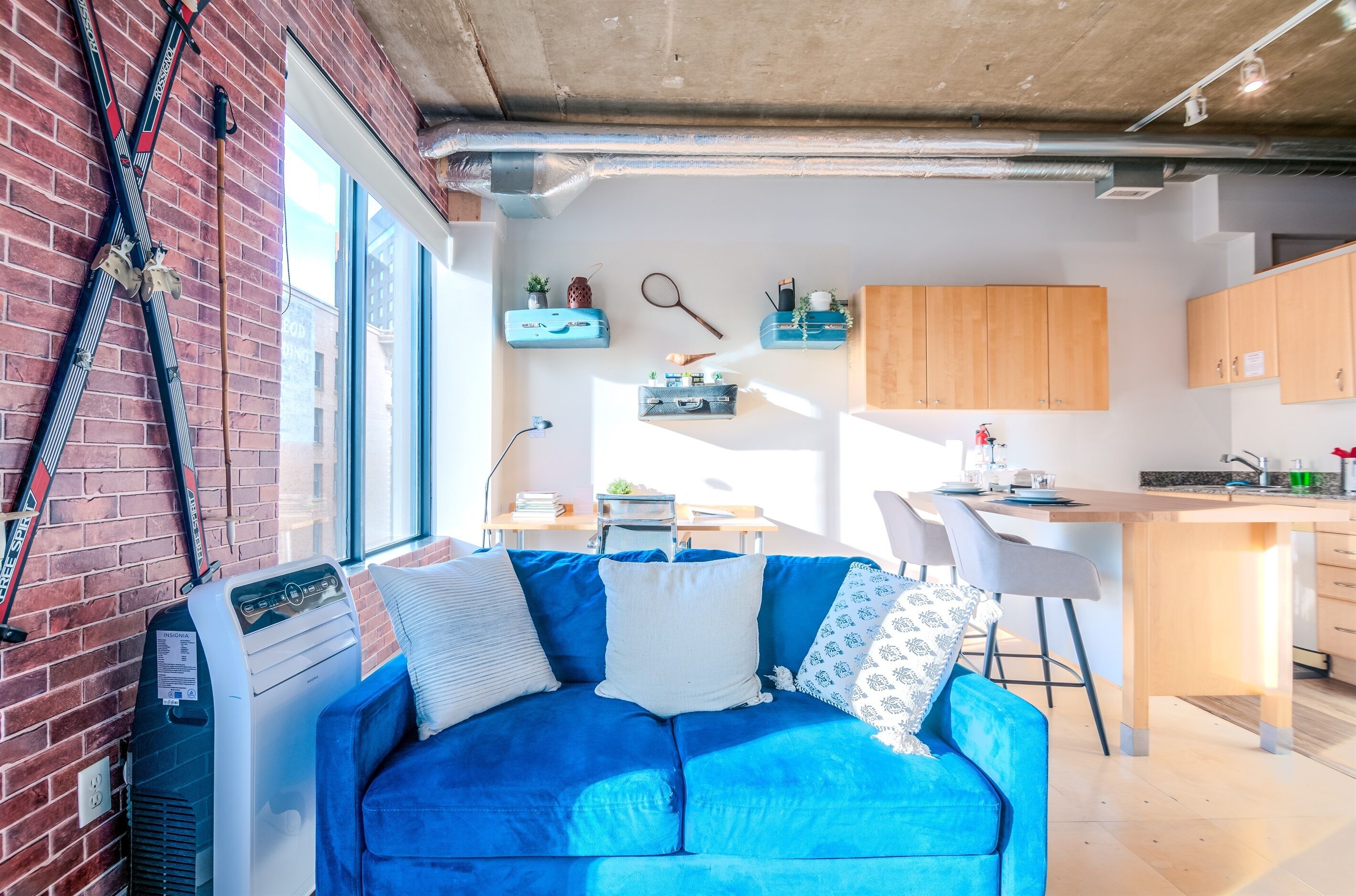 TV connectée, Netflix, services de streaming, espaces bureaux