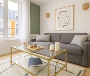 TV, offices - Cosy studio - Arc de Triomphe (Paris)