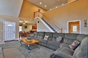 Casa, 3 habitaciones | Área de sala de estar