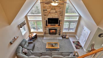 House, 3 Bedrooms | Living area