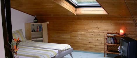 1 sovrum, strykjärn/strykbräda, resesäng och wi-fi