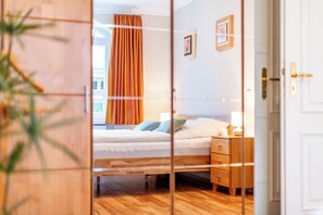 1 Schlafzimmer, Bügeleisen/Bügelbrett, Bettwäsche