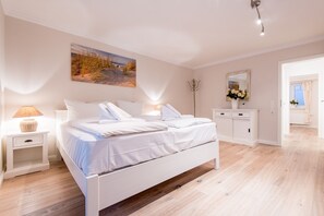 2 chambres, fer et planche à repasser, accès au Wi-Fi (inclus)