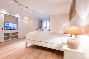 2 habitaciones, tabla de planchar con plancha y wifi gratis