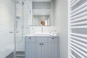 Dusche, Haartrockner