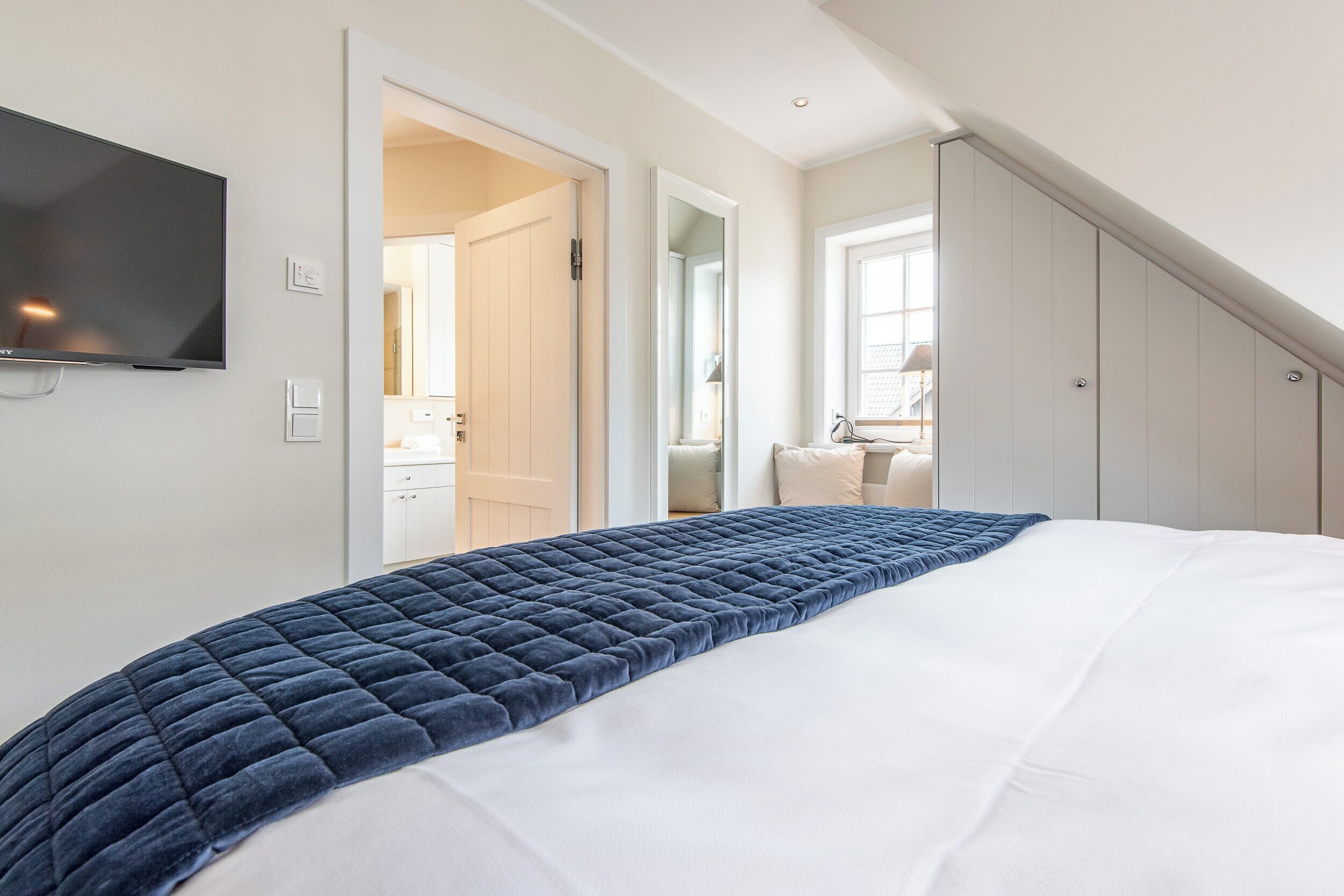 2 habitaciones, tabla de planchar con plancha y wifi gratis 