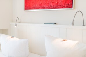 Wifi gratis y ropa de cama