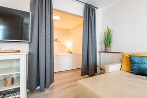 1 camera, Wi-Fi gratuito, lenzuola
