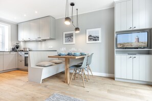 Dining - Modern. Elegant. Nordisch. Objekt-id: Ghw/30b (Westerland)