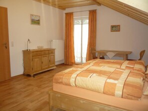 3 slaapkamers, gratis wifi, beddengoed, rolstoeltoegankelijk