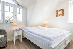 3 chambres, fer et planche à repasser, Wi-Fi gratuit, draps fournis